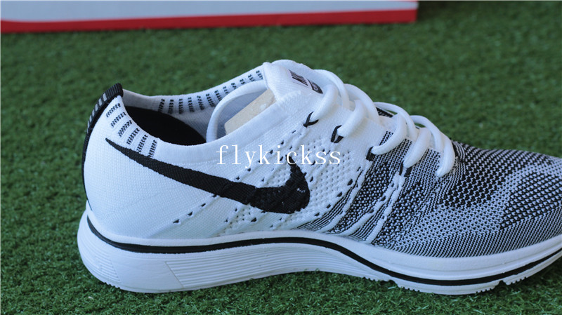 Nike Flyknit Trainer White Black